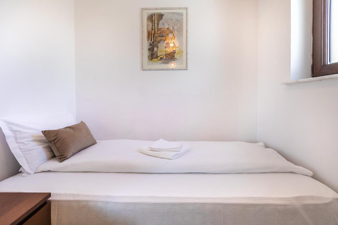 Emerald Residence Rîşnov Eksteriør bilde
