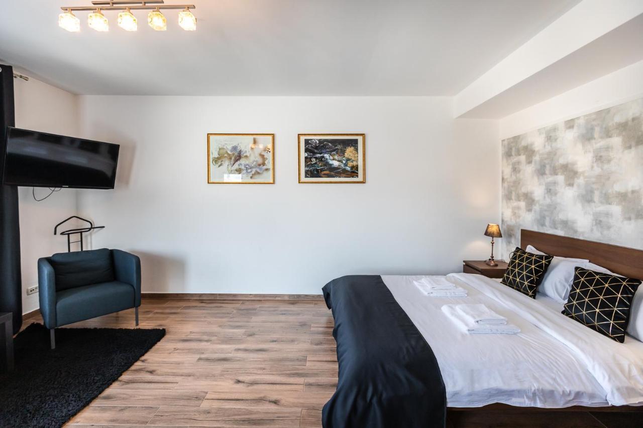 Emerald Residence Rîşnov Eksteriør bilde